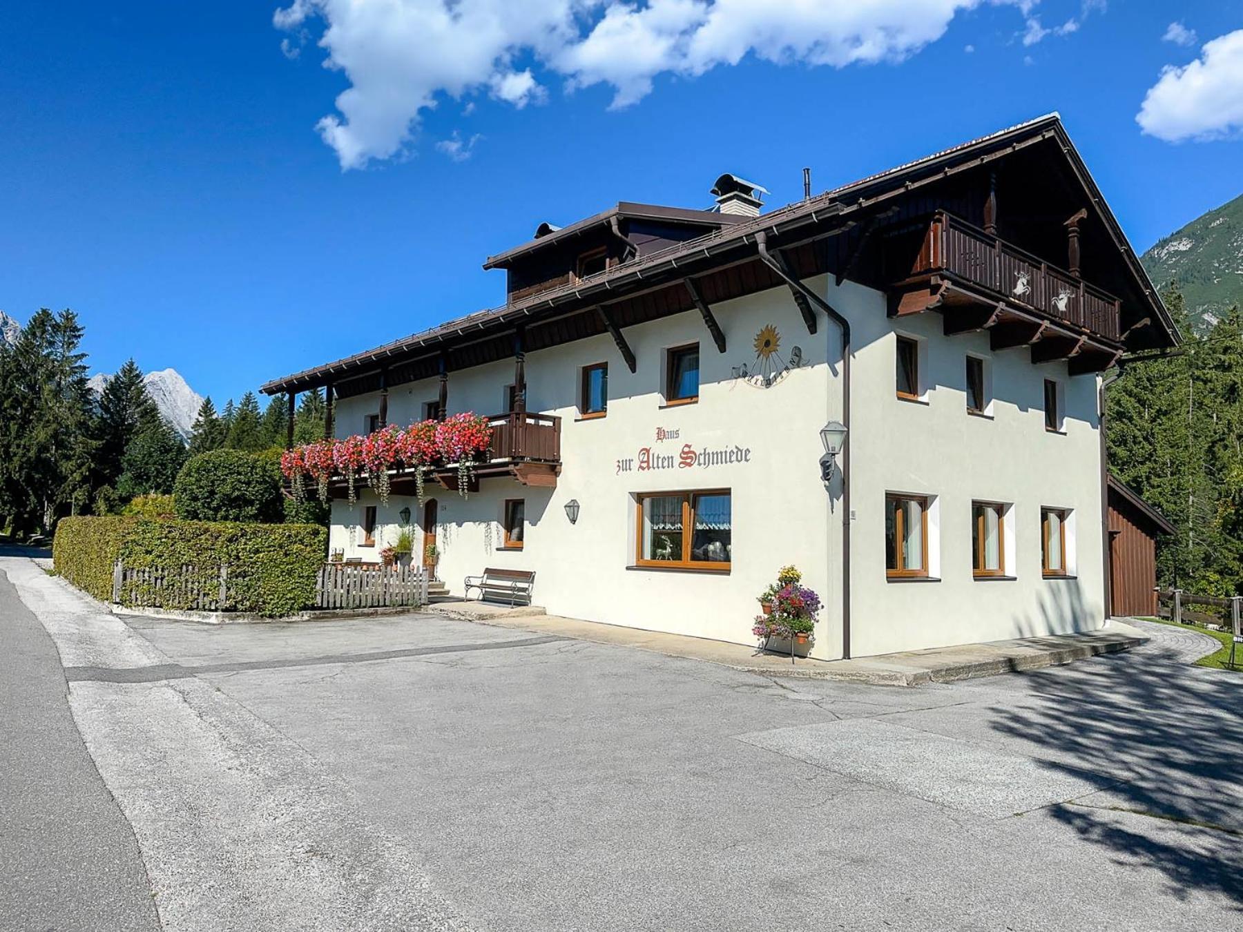Gasthof Alte Schmiede 4*