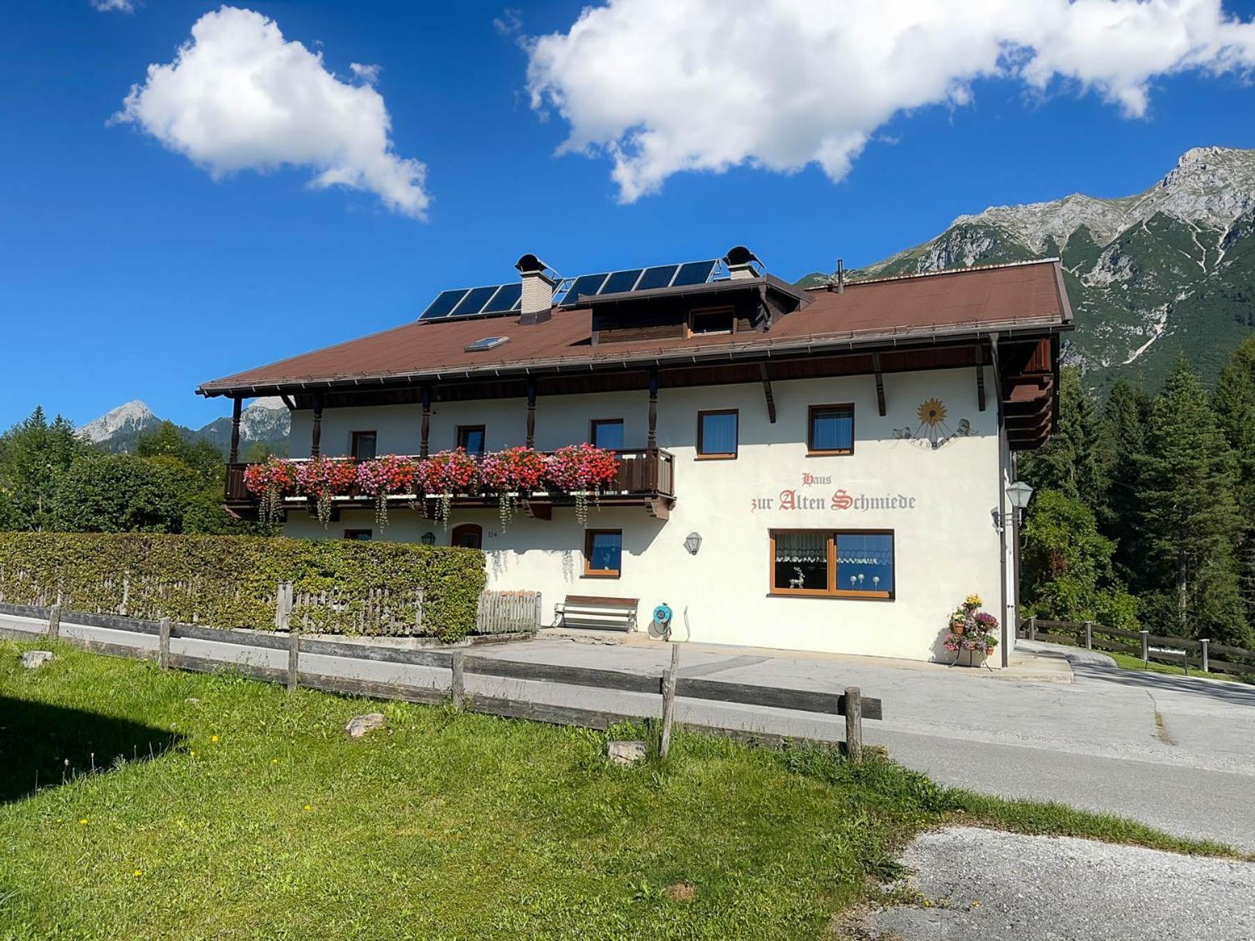 Pensjonat Alte Schmiede 4*